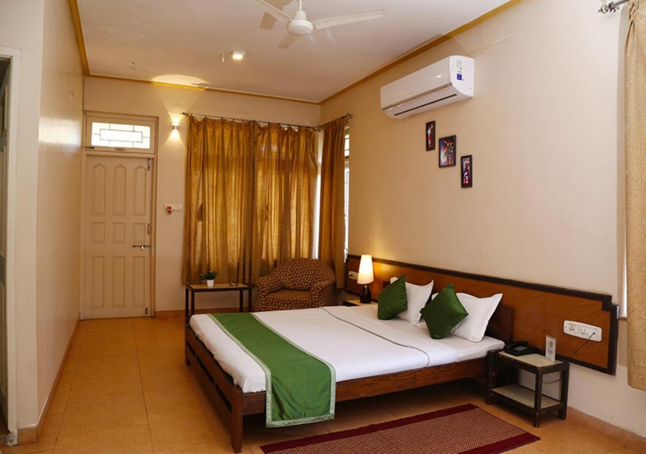 Hotel Durvankur Ganpatipule Ngoại thất bức ảnh