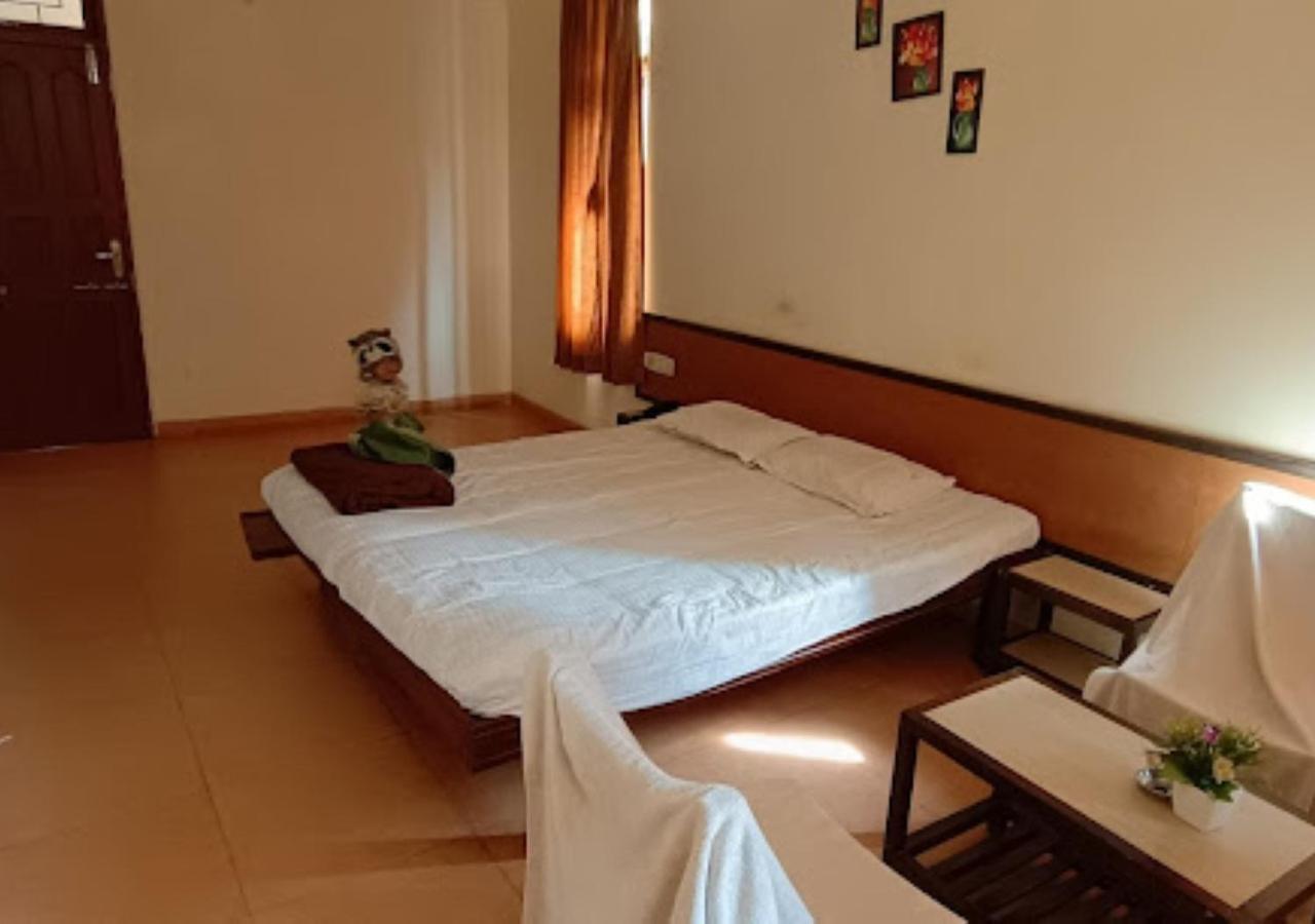 Hotel Durvankur Ganpatipule Ngoại thất bức ảnh