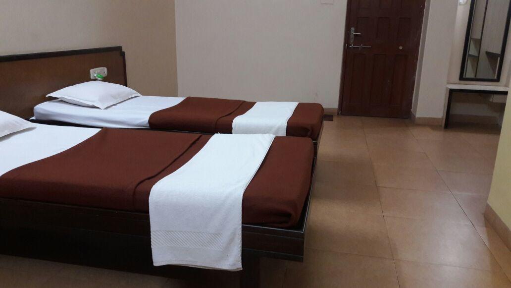 Hotel Durvankur Ganpatipule Ngoại thất bức ảnh