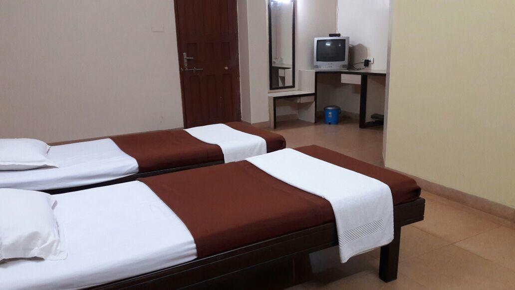 Hotel Durvankur Ganpatipule Ngoại thất bức ảnh