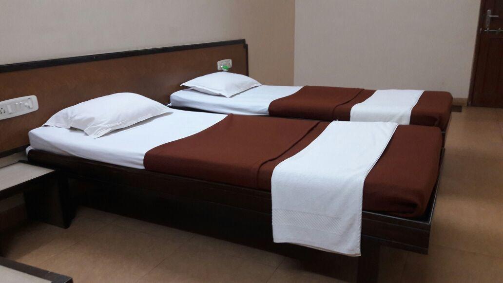 Hotel Durvankur Ganpatipule Ngoại thất bức ảnh