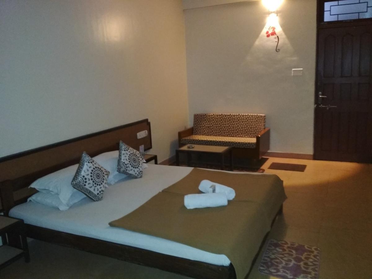 Hotel Durvankur Ganpatipule Ngoại thất bức ảnh